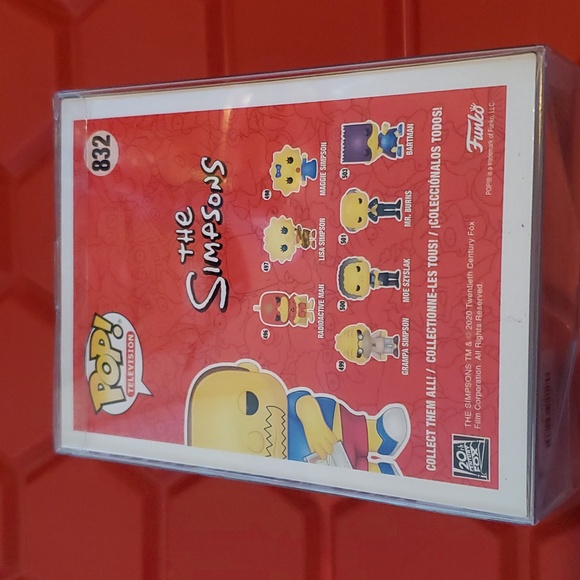 The Simpsons Comic Book Guy #832 Funko Pop Limited Edition - Picture 2 of 3